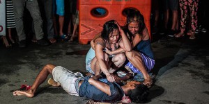 菲律賓總允許警察動用私刑，在街上可以直接射殺疑似的吸毒犯，這樣的權力實在令人恐懼！